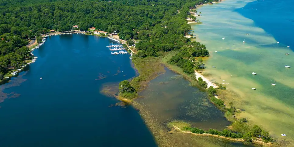 Activités nautiques sur le lac de Sanguinet